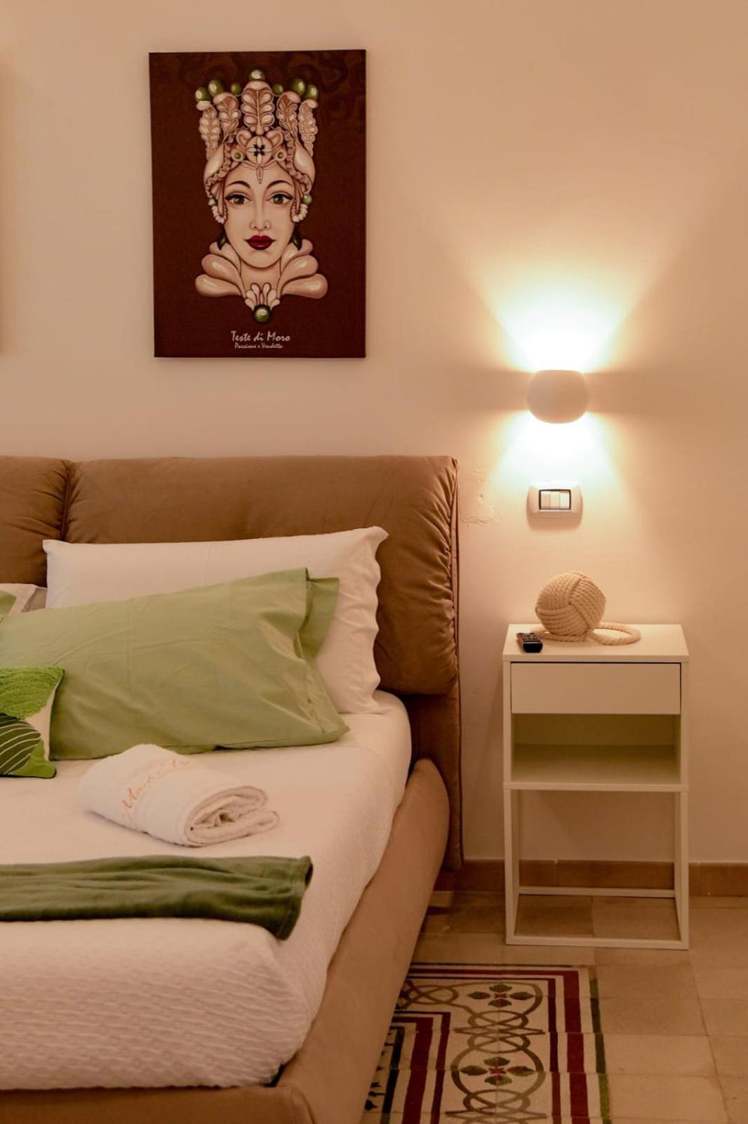 Madre Terra Airport Rooms And Suites Terrasini Ngoại thất bức ảnh