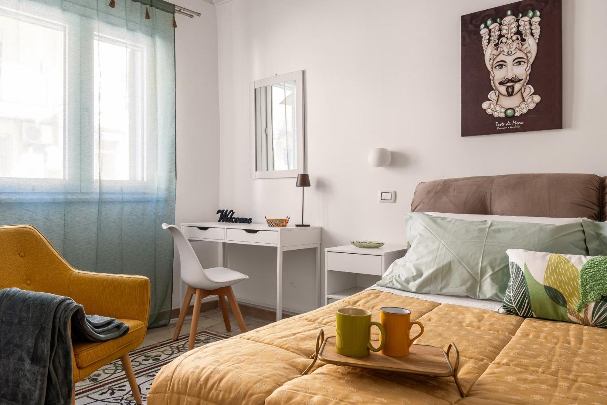 Madre Terra Airport Rooms And Suites Terrasini Ngoại thất bức ảnh
