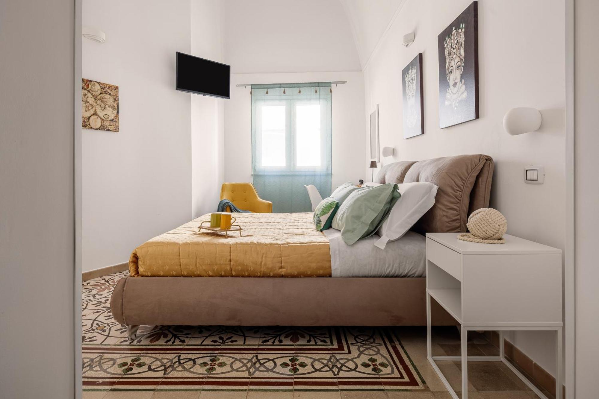 Madre Terra Airport Rooms And Suites Terrasini Ngoại thất bức ảnh